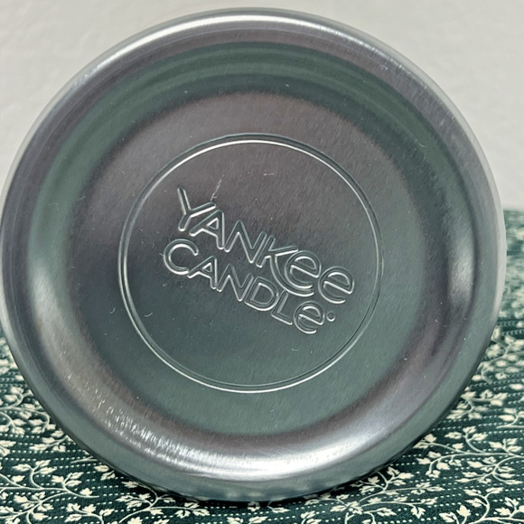 Yankee Candle SUGARED CINNAMON APPLE Large 2 wick Tumbler 20oz New Housewarmer - Picture 5 of 7